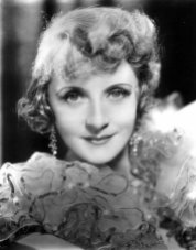 Billie Burke (1884-1970) - Silent screen actress who´s career continued in the new era of sound pictures. Her father was a circus clown and as a child Billie toured both in America and Europe. She made her movie debut in "Peggy" (1916) and starred in movies like "The Wizard of Oz" (1939) and "Father of the bride" (1950).