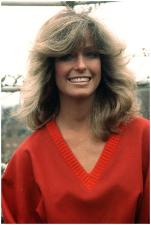 Farrah Fawcett (1947-2009) - She starred in many different TV series before she landed the part as Jill Munro in the super hit "Charlie´s Angels" (1976-1980). She also starred in movies like "Logan´s Run" (1976), "Dr. T and the women" (2000) and "The Cookout" (her last movie, 2004). Farrah died of breast cancer only 62 years old.
