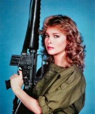 Faye Grant (b.1957) - She is mostly known as the blonde heroine Julie that fought against Diana and the other alien-lizards in TV serie "V" (1983-85). Other movies are "The January Man" (1989), "Drive me crazy" (1999) and "My best friend´s girl" (her latest movie, 2008). Faye has been married to Stephen Collins ("7th Heaven") for 29 years but have recently filed for divorce. They have one daughter together.