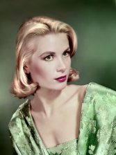 Grace Kelly (1929-1982) - She was a big movie star when she became the Princess of Monaco. Grace is still an important fashion icon. Many movies have been made about her, Nicole Kidman is the latest actress to portray her.
