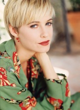 Josie Bissett (b.1970) - Actress known from "Melrose Place" (172 episodes, 1992-97) and "The secret life of an American teenager" (90 episodes, 2008-13). Josie have had several books published.