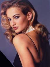 Karen Mulder (b.1970) - Born and raised in the Netherlands. She was a supermodel during the 1990´s. Sense then she have fought a drug addiction, got married and had a son.