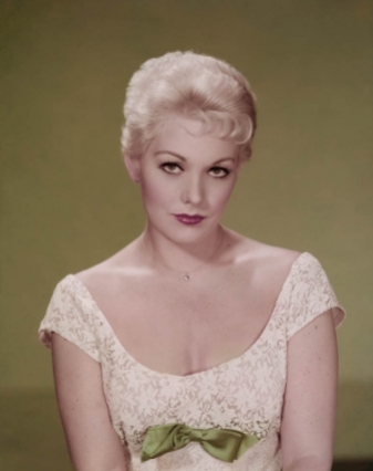 Kim Novak (b.1933) - Actress, one of Hitchcocks blondes and a beatnik girl. "Vertigo" (1958), "Of human bondage" (1964) and "The mirror crack´d" (1980).