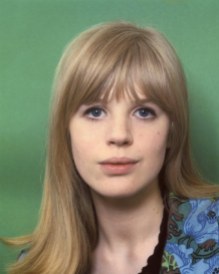 Marianne Faithfull (b.1946) - British singer and it-girl also known as Mick Jaggers girlfriend in the 1960´s. One of her hit singles are "The Ballad of Lucy Jordan". After she and Jagger broke up she stayed in London where she was born and raised. She nows lives in Ireland. Marianne still works as an actress both in movies and theaters. She is known from movies like "Hamlet" (1969), "Assault on Agathon" (1977), "Shopping" (1994), "Marie Antoinette" (2006) and "The girl from Nagasaki" (2013). She also played God in three episodes of "Absolutely Fabulous" (1996-2001). For many years Marianne was addicted to cocaine and heroin and she is a recovering alcoholic.